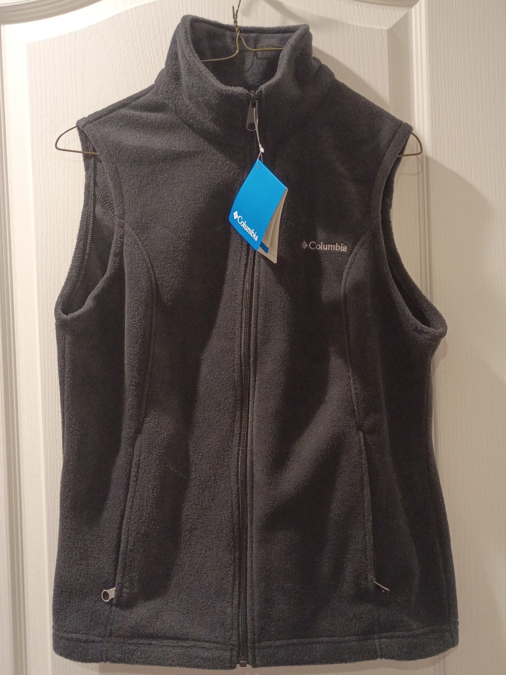 Columbia Black Fleece Vest with White Logo - New With Tag - Men Or Women - Picture 1 of 6